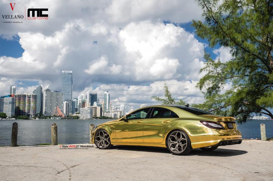  Mercedes-Benz CLS63 AMG by MC Customs 2014 года  (фото 2 из 12)